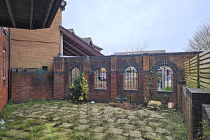 Photo 8- click for photo gallery